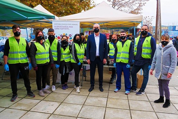 ΣΤΗΡΙΞΗ ΣΤΙΣ ΕΥΠΑΘΕΙΣ ΟΜΑΔΕΣ ΑΠΟ ΤΟΝ ΔΗΜΟ ΕΛΑΣΣΟΝΑΣ