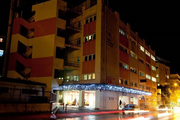 ΣΤΟΛΙΣΕ ΣΥΜΒΟΛΙΚΑ ΤΑ ΝΟΣΟΚΟΜΕΙΑ ΤΗΣ ΛΑΡΙΣΑΣ Ο ΔΗΜΟΣ ΛΑΡΙΣΑΙΩΝ (ΦΩΤΟ)