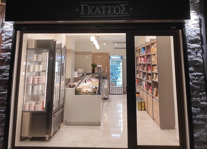 ΥΠΟΔΕΧΘΕΙΤΕ ΤΗ ΝΕΑ ΧΡΟΝΙΑ ΜΕ ΤΥΡΟΚΟΜΙΚΑ – ΓΑΛΑΚΤΟΚΟΜΙΚΑ ΠΟΙΟΤΗΤΑΣ “ΓΚΑΤΣΟΣ” ΣΤΟΝ ΤΥΡΝΑΒΟ