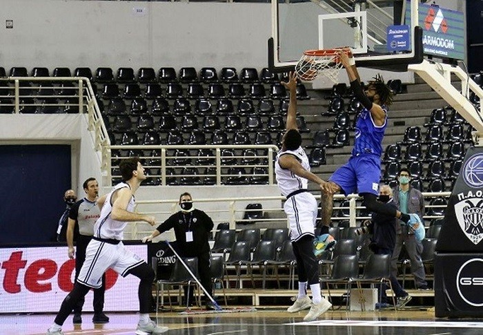 Η ΠΑΣΑ ΤΟΥ ΠΑΠΑΔΑΚΗ ΚΑΙ Ο ΙΠΤΑΜΕΝΟΣ ΟΥΕΜΠ (ΦΩΤΟ)