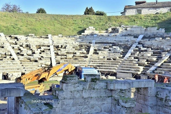 ΣΥΝΕΧΙΖΟΝΤΑΙ ΤΑ ΕΡΓΑ ΣΤΟ Α’ ΑΡΧΑΙΟ ΘΕΑΤΡΟ ΛΑΡΙΣΑΣ (ΦΩΤΟ)