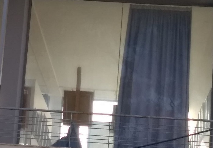 ΣΕ ΚΙΝΔΥΝΟ ΟΙ ΠΙΝΑΚΕΣ ΖΩΓΡΑΦΙΚΗΣ ΤΗΣ ΣΥΛΛΟΓΗΣ ΔΑΝΙΗΛ ΔΑΝΙΗΛ ΣΤΟΝ ΤΥΡΝΑΒΟ