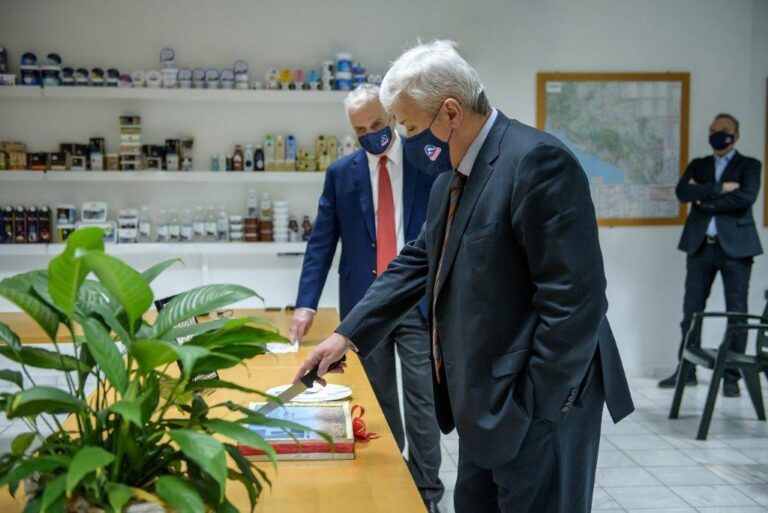 ΜΠΟΝΟΥΣ 1,5 ΕΚ. € ΑΠΟ ΤΗΝ ΟΛΥΜΠΟΣ ΣΕ ΕΡΓΑΖΟΜΕΝΟΥΣ ΚΑΙ ΚΤΗΝΟΤΡΟΦΟΥΣ