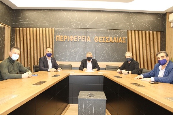 ΥΠΟΓΡΑΦΗΚΕ Η ΣΥΜΒΑΣΗ ΓΙΑ ΤΗΝ ΕΝΕΡΓΕΙΑΚΗ ΑΝΑΒΑΘΜΙΣΗ ΤΟΥ ΔΙΟΙΚΗΤΗΡΙΟΥ ΤΗΣ ΠΕΡΙΦΕΡΕΙΑΣ ΣΤΗ ΛΑΡΙΣΑ