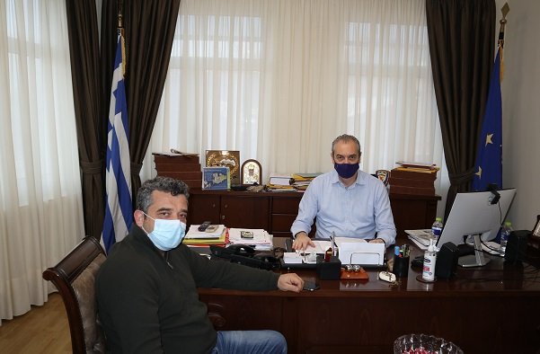 ΔΗΜΟΣ ΕΛΑΣΣΟΝΑΣ: ΞΕΚΙΝΟΥΝ ΕΡΓΑΣΙΕΣ ΣΥΝΤΗΡΗΣΗΣ ΣΕ ΣΧΟΛΙΚΕΣ ΜΟΝΑΔΕΣ
