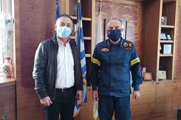 ΜΕ ΤΟΝ ΑΡΧΗΓΟ ΤΟΥ ΠΥΡΟΣΒΕΣΤΙΚΟΥ ΣΩΜΑΤΟΣ ΣΥΝΑΝΤΗΘΗΚΕ Ο ΧΡΗΣΤΟΣ ΚΕΛΛΑΣ 