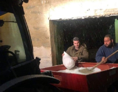 ΣΤΗΝ ΠΡΩΤΗ ΓΡΑΜΜΗ ΤΗΣ ΜΑΧΗΣ ΚΑΤΑ ΤΗΣ ΚΑΚΟΚΑΙΡΙΑΣ Ο ΠΡΟΕΔΡΟΣ ΤΗΣ ΚΟΙΝΟΤΗΤΑΣ ΑΡΓΥΡΟΠΟΥΛΙΟΥ