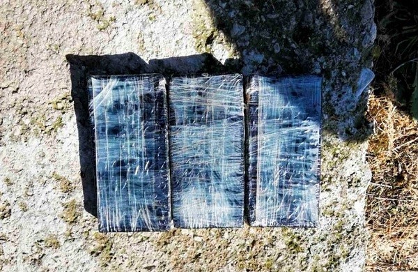 ΣΥΝΕΛΗΦΘΗ ΣΤΟΝ ΤΥΡΝΑΒΟ ΑΛΛΟΔΑΠΟΣ ΜΕ 1,6 ΚΙΛΑ ΗΡΩΙΝΗ