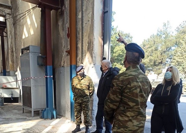 ΤΗ ΣΦΡΑΓΙΣΗ ΤΩΝ ΤΡΙΩΝ «ΚΙΤΡΙΝΩΝ» ΚΤΙΡΙΩΝ ΤΟΥ 303 ΠΕΒ ΖΗΤΗΣΕ Ο Γ.Γ ΥΠΕΘΑ