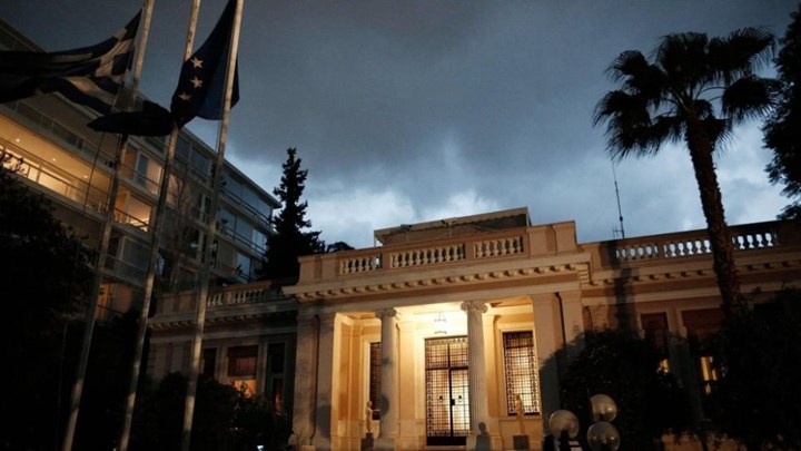 ΔΙΑΨΕΥΔΟΝΤΑΙ ΤΑ ΣΕΝΑΡΙΑ ΓΙΑ ΠΑΡΑΤΑΣΗ ΤΟΥ LOCK DOWN