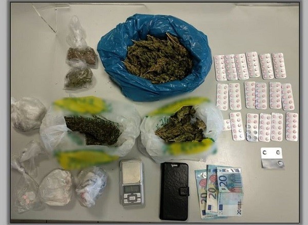 ΜΙΑ ΣΥΛΛΗΨΗ ΓΙΑ ΧΑΣΙΣ ΚΑΙ ΧΑΠΙΑ ΣΤΟΝ ΑΜΠΕΛΩΝΑ