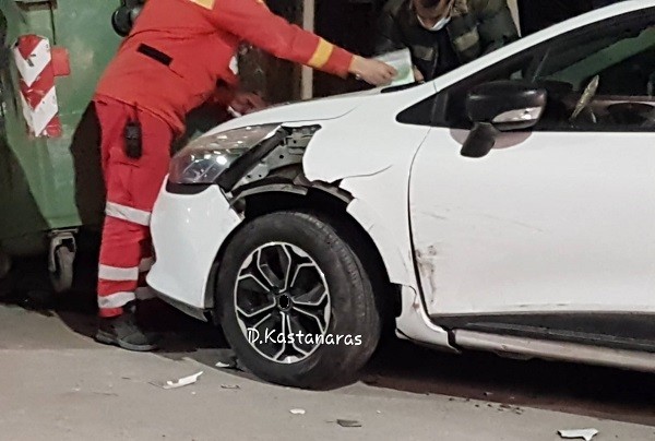 “ΤΡΕΛΗ” ΠΟΡΕΙΑ ΙΧ ΠΡΟΚΑΛΕΙ ΖΗΜΙΕΣ ΣΕ ΠΑΡΚΑΡΙΣΜΕΝΑ ΟΧΗΜΑΤΑ ΣΤΗ ΛΑΡΙΣΑ