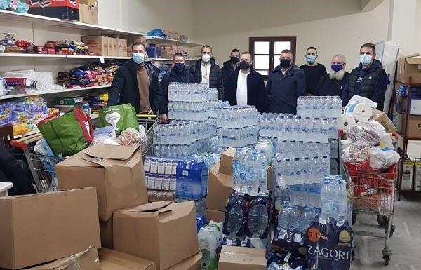 ΝΙΚΟΣ ΕΥΑΓΓΕΛΟΥ: ΕΥΧΑΡΙΣΤΩ ΤΟΥΣ ΝΕΟΛΑΙΟΥΣ ΤΗΣ ΟΝΝΕΔ ΠΟΥ ΑΝΤΑΠΟΚΡΙΘΗΚΑΝ ΑΜΕΣΑ ΣΤΟ ΚΑΛΕΣΜΑ ΜΑΣ ΓΙΑ ΒΟΗΘΕΙΑ