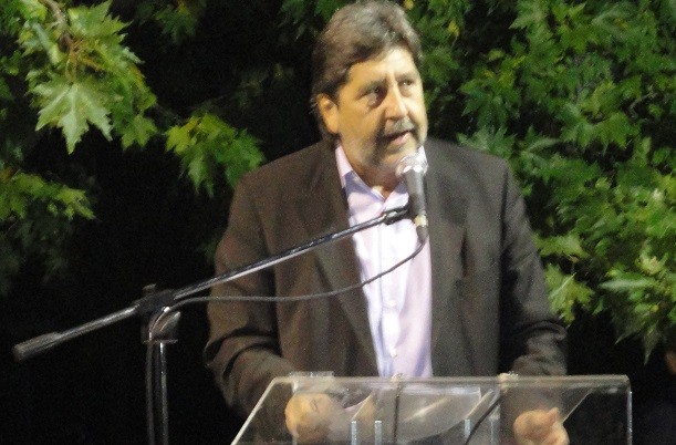 ΚΟΝΤΑ ΣΤΟΥΣ ΣΕΙΣΜΟΠΛΗΚΤΟΥΣ ΣΤΟ ΔΑΜΑΣΙ