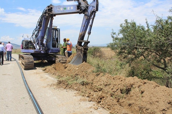 ΥΠΟΓΕΙΟΥΣ ΑΓΩΓΟΥΣ 15 ΧΛΜ ΓΙΑ ΤΗΝ ΑΡΔΕΥΣΗ 8.110 ΣΤΡΕΜΜΑΤΩΝ ΓΗΣ ΣΤΑ ΦΑΡΣΑΛΑ