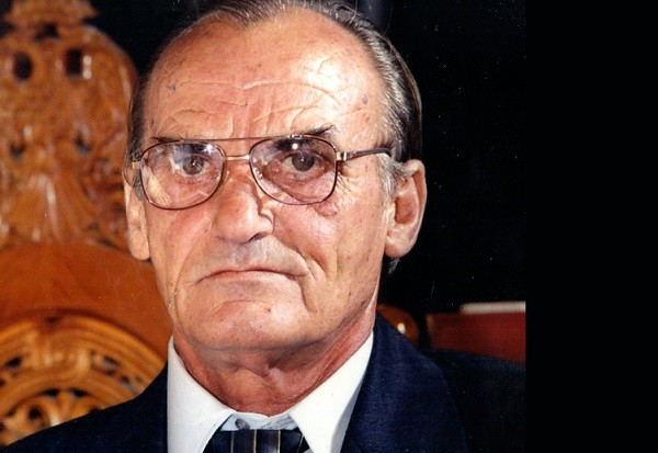 ΤΗΝ ΚΥΡΙΑΚΗ ΣΤΟΝ ΤΥΡΝΑΒΟ Η ΚΗΔΕΙΑ ΤΟΥ ΚΩΝΣΤΑΝΤΙΝΟΥ ΦΑΡΔΕΛΑ