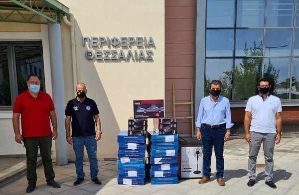 ΠΡΟΣΦΟΡΑ ΑΓΑΠΗΣ ΑΠΟ ΕΡΓΑΖΟΜΕΝΟΥΣ ΣΕ ΣΕΙΣΜΟΠΛΗΚΤΕΣ ΟΙΚΟΓΕΝΕΙΕΣ