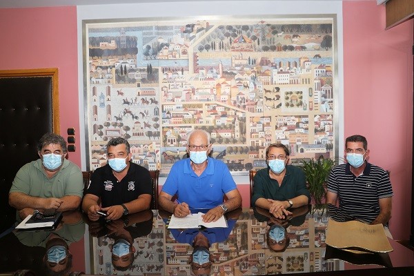 ΒΕΛΤΙΩΝΟΝΤΑΙ ΟΙ ΥΠΟΔΟΜΕΣ ΣΤΟ ΚΥΝΟΚΟΜΕΙΟ ΤΟΥ ΔΗΜΟΥ ΛΑΡΙΣΑΙΩΝ