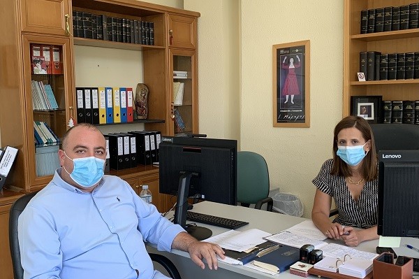 ΜΕ ΤΗ ΔΙΕΥΘΥΝΤΡΙΑ ΤΟΥ ΟΑΕΔ ΣΥΝΑΝΤΗΘΗΚΕ Ο ΠΡΟΕΔΡΟΣ ΤΟΥ ΣΥΛΛΟΓΟΥ ΤΕΧΝΙΚΩΝ ΥΠΑΛΛΗΛΩΝ