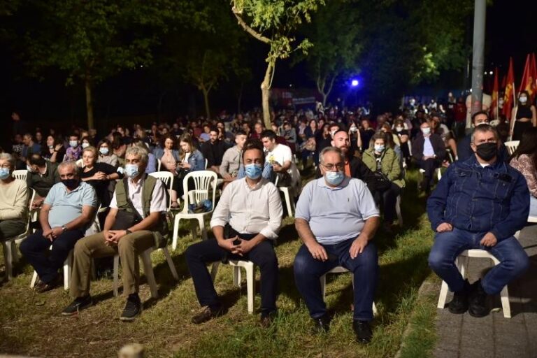 ΠΛΟΥΣΙΟ ΣΕ ΔΡΑΣΕΙΣ ΤΟ ΦΕΣΤΙΒΑΛ ΤΗΣ ΚΝΕ – ΟΔΗΓΗΤΗΣ ΣΤΗΝ ΚΟΙΤΗ ΤΟΥ ΠΗΝΕΙΟΥ (ΦΩΤΟ)