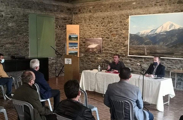 ΝΑ ΕΝΤΑΧΘΕΙ Η ΑΝΑΔΙΑΡΘΡΩΣΗ ΤΗΣ ΑΜΥΓΔΑΛΟΚΑΛΛΙΕΡΓΕΙΑΣ ΣΤΟ ΤΑΜΕΙΟ ΑΝΑΚΑΜΨΗΣ