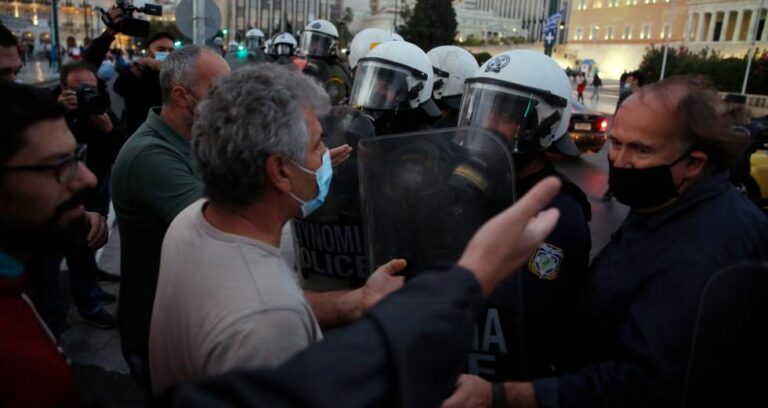 ΑΣΤΥΝΟΜΙΚΗ ΒΙΑ ΣΕ ΒΑΡΟΣ ΤΩΝ ΕΚΠΑΙΔΕΥΤΙΚΩΝ