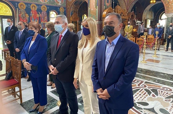 ΣΥΜΠΟΡΕΥΟΜΑΣΤΕ ΜΕ ΤΟΝ ΔΕΣΠΟΤΗ ΜΑΣ ΓΙΑ ΤΗΝ ΠΡΟΑΣΠΙΣΗ ΤΗΣ ΔΗΜΟΣΙΑΣ ΥΓΕΙΑΣ