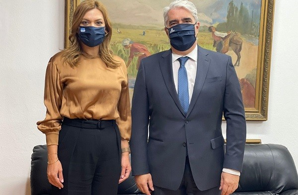 ΕΙΜΑΣΤΕ ΣΤΟ ΠΛΕΥΡΟ ΤΩΝ ΑΝΘΡΩΠΩΝ ΤΗΣ ΚΤΗΝΟΤΡΟΦΙΑΣ