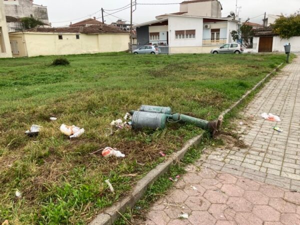 ΒΑΝΔΑΛΙΣΜΟΙ ΚΑΙ ΒΡΩΜΙΑ ΜΠΡΟΣΤΑ ΑΠΟ ΤΟ ΜΟΥΣΕΙΟ ΟΙΝΟΥ – ΑΜΠΕΛΟΥ ΣΤΟΝ ΤΥΡΝΑΒΟ