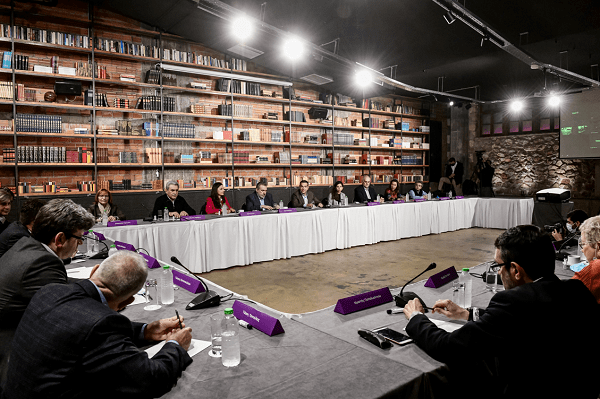 ΚΟΡΥΦΑΙΟΙ ΕΠΙΣΤΗΜΟΝΕΣ ΣΤΟ THINK TANK ΤΟΥ ΑΛΕΞΗ ΤΣΙΠΡΑ