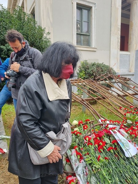 Η ΆΝΝΑ ΒΑΓΕΝΑ ΓΙΑ ΤΗΝ 48η ΕΠΕΤΕΙΟ ΤΗΣ ΕΞΕΓΕΡΣΗΣ ΤΟΥ ΠΟΛΥΤΕΧΝΕΙΟΥ