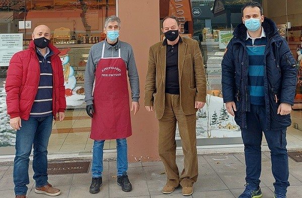 ΠΡΟΣΕΦΕΡΑΝ ΜΕΓΑΛΕΣ ΠΟΣΟΤΗΤΕΣ ΚΡΕΑΤΟΣ ΣΤΟ ΚΟΙΝΩΝΙΚΟ ΠΑΝΤΟΠΩΛΕΙΟ ΤΟΥ ΔΗΜΟΥ ΛΑΡΙΣΑΙΩΝ