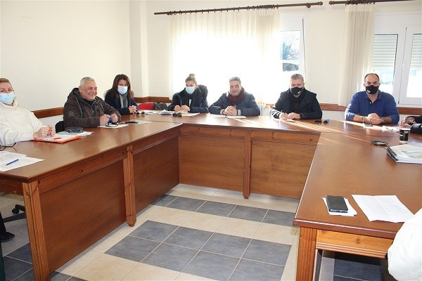 ΜΕ ΤΟΝ ΔΗΜΑΡΧΟ ΑΓΙΑΣ ΣΥΝΑΝΤΗΘΗΚΕ ΤΟ ΔΙΚΤΥΟ ΠΗΝΕΙΟΥ ΤΕΜΠΩΝ