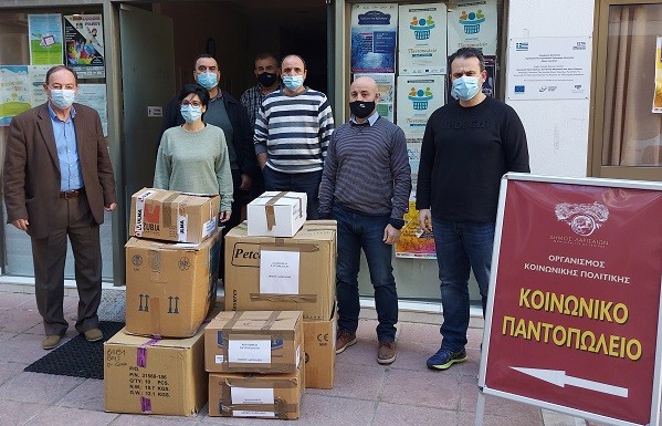 ΡΟΥΧΑ ΚΑΙ ΠΑΠΟΥΤΣΙΑ ΣΤΙΣ ΦΥΛΑΚΕΣ ΛΑΡΙΣΑΣ ΑΠΟ ΤΟ ΚΟΙΝΩΝΙΚΟ ΠΑΝΤΟΠΩΛΕΙΟ ΤΟΥ Δ. ΛΑΡΙΣΑΙΩΝ