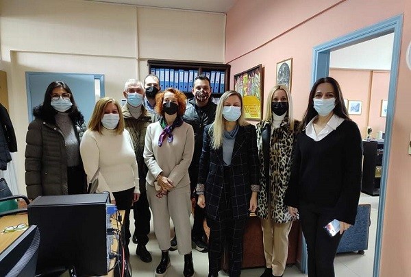 ΜΑΘΗΤΕΣ ΤΟΥ 3ου ΓΕΛ ΛΑΡΙΣΑΣ ΕΝΗΜΕΡΩΘΗΚΑΝ ΓΙΑ ΤΗΝ ΠΑΝΔΗΜΙΑ ΚΑΙ ΤΟΝ ΕΜΒΟΛΙΑΣΜΟ