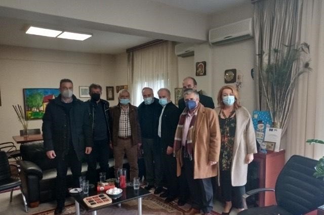 ΤΟΝ ΔΗΜΑΡΧΟ ΤΕΜΠΩΝ ΕΠΙΣΚΕΦΘΗΚΕ Η ΔΕΕΠ ΛΑΡΙΣΑΣ ΤΗΣ ΝΔ