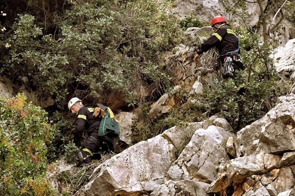 ΑΓΝΟΕΙΤΑΙ 18ΧΡΟΝΟΣ ΚΤΗΝΟΤΡΟΦΟΣ ΣΤΟ ΛΙΒΑΔΙ – ΣΥΝΑΓΕΡΜΟΣ ΓΙΑ ΤΟΝ ΕΝΤΟΠΙΣΜΟ ΤΟΥ