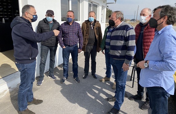 ΣΥΖΗΤΗΣΑΝ ΓΙΑ ΤΙΣ ΑΠΟΖΗΜΙΩΣΕΙΣ ΤΟΥ ΠΑΓΕΤΟΥ – ΓΙΑ ΤΟΥΣ ΑΛΛΟΔΑΠΟΥΣ ΕΡΓΑΤΕΣ ΓΗΣ – ΓΙΑ ΤΗΝ ΑΝΑΜΠΕΛΩΣΗ