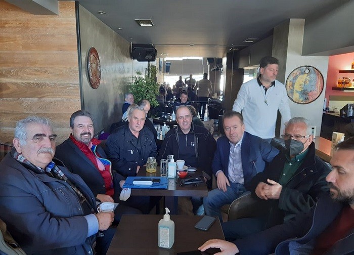 ΤΥΡΝΑΒΟΣ: ΜΕ ΤΟΥΣ ΑΜΒΥΚΟΥΧΟΥΣ ΣΥΝΑΝΤΗΘΗΚΕ ΣΗΜΕΡΑ Ο ΣΤ. ΑΡΑΧΩΒΙΤΗΣ