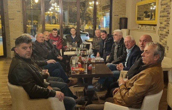 ΣΥΝΑΝΤΗΣΗ ΣΤΗΝ ΤΣΑΡΙΤΣΑΝΗ ΜΕ ΠΡΩΤΟΒΟΥΛΙΑ ΤΟΥ ΑΝΤΙΔΗΜΑΡΧΟΥ Γ. ΚΑΤΣΙΟΥΡΑ