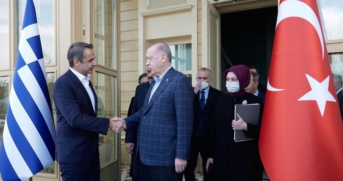 Ο ΠΟΛΕΜΟΣ ΣΤΗΝ ΟΥΚΡΑΝΙΑ ΤΟΥΣ ΕΦΕΡΕ ΠΙΟ ΚΟΝΤΑ