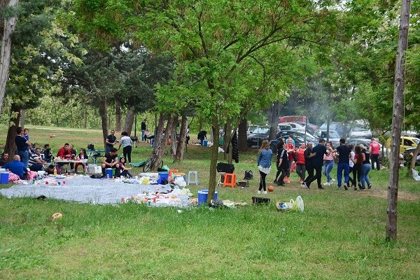 Δ. ΛΑΡΙΣΑΙΩΝ: ΠΡΩΤΟΜΑΓΙΑ ΣΤΟ ΑΙΣΘΗΤΙΚΟ ΑΛΣΟΣ ΜΕΤΑ ΤΙΣ ΕΚΔΗΛΩΣΕΙΣ ΤΙΜΗΣ ΓΙΑ ΤΗΝ ΕΡΓΑΤΙΚΗ ΠΡΩΤΟΜΑΓΙΑ