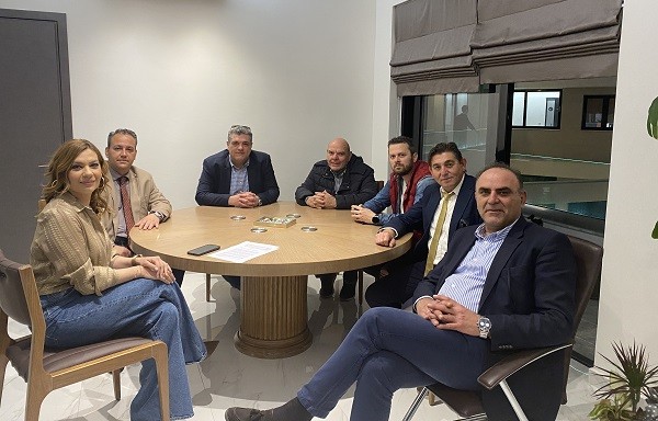 ΣΥΝΑΝΤΗΣΗ ΤΟΥ Δ.Σ. ΤΗΣ ΕΦΕΕΛ ΜΕ ΤΟΥΣ ΒΟΥΛΕΥΤΕΣ ΤΟΥ ΝΟΜΟΥ