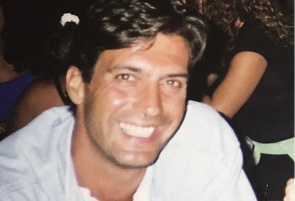ΘΡΗΝΟΣ ΓΙΑ ΤΟΝ ΞΑΦΝΙΚΟ ΘΑΝΑΤΟ 57ΧΡΟΝΟΥ ΕΠΙΧΕΙΡΗΜΑΤΙΑ