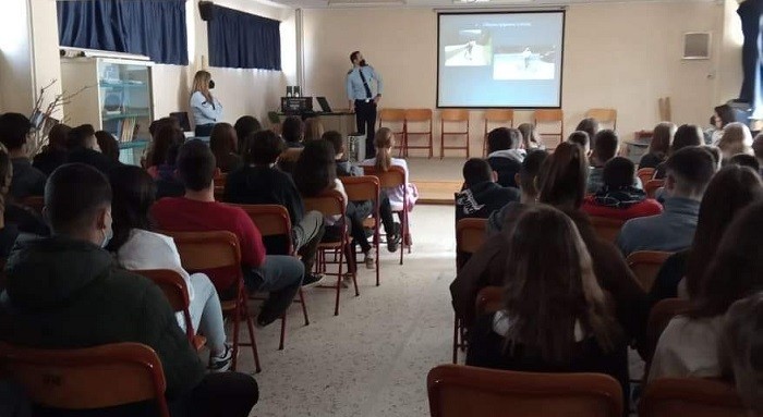 ΕΝΗΜΕΡΩΣΗ ΓΙΑ ΤΗΝ ΚΥΚΛΟΦΟΡΙΑΚΗ ΑΓΩΓΗ ΣΤΟ ΓΥΜΝΑΣΙΟ ΣΥΚΟΥΡΙΟΥ