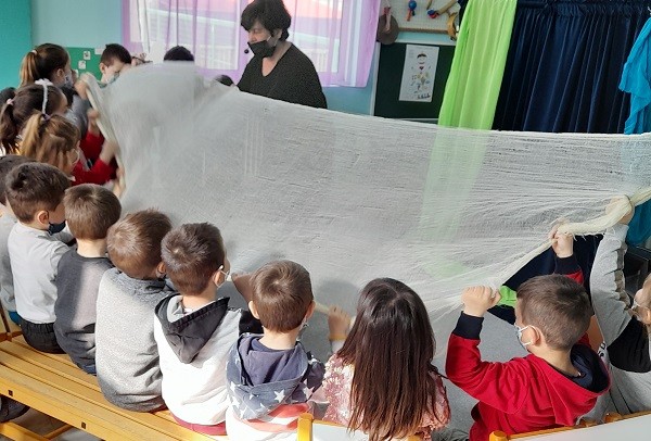 ΕΥΧΑΡΙΣΤΗΡΙΟ ΤΟΥ ΝΗΠΙΑΓΩΓΕΙΟΥ ΑΡΓΥΡΟΠΟΥΛΙΟΥ