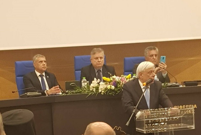 ΜΝΗΜΕΣ ΚΑΤΟΧΗΣ ΞΥΠΝΗΣΑΝ ΣΤΗ ΛΑΡΙΣΑ
