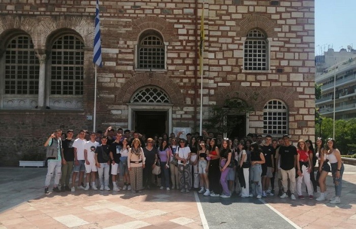 ΕΚΔΡΟΜΗ ΤΩΝ ΜΑΘΗΤΩΝ ΤΗΣ Γ’ ΤΑΞΗΣ ΤΟΥ 2ου ΓΥΜΝΑΣΙΟΥ ΤΥΡΝΑΒΟΥ ΣΤΗ ΘΕΣΣΑΛΟΝΙΚΗ