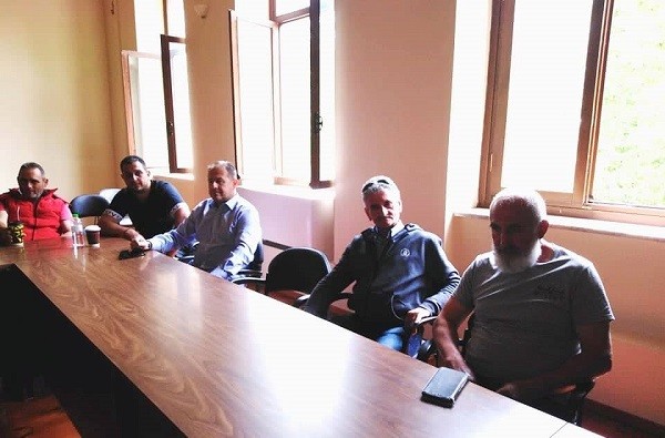 ΣΕ ΣΥΣΚΕΨΗ ΚΤΗΝΟΤΡΟΦΩΝ ΣΤΟΝ ΑΜΠΕΛΩΝΑ Ο ΧΡ. ΜΑΜΜΟΣ