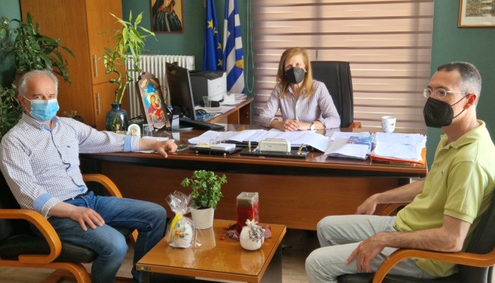 ΣΤΗΝ ΠΔΕ ΘΕΣΣΑΛΙΑΣ Ο ΓΙΩΡΓΟΣ ΜΑΝΩΛΗΣ